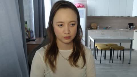 _lalune_ online show from 03.05.26