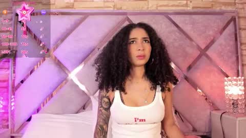 Lanna  online show from 11.27.25