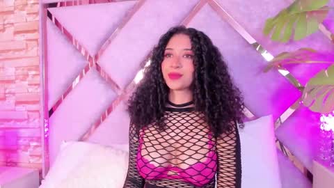 Lanna  online show from 02.02.26