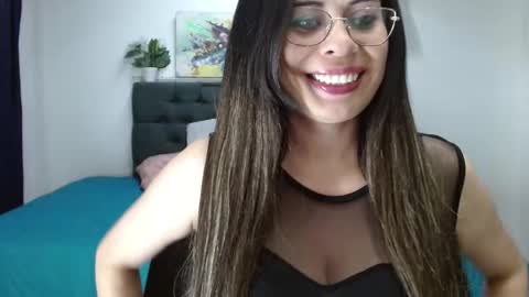 paulina  online show from 12.31.24