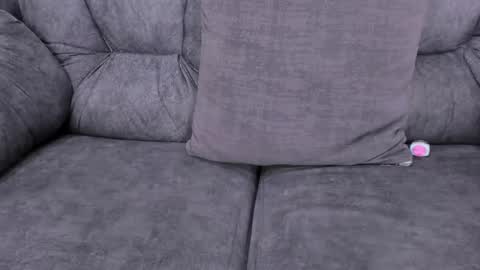 Snapshot of _laurataylor_ chatting on 01.13.25     online show from 01.13.25