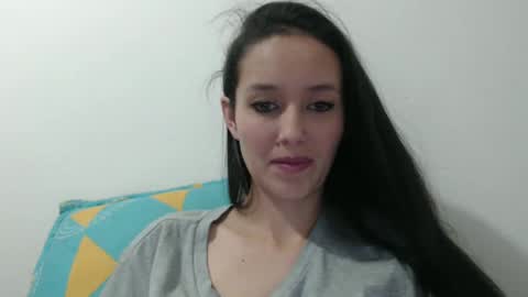 Lauren 3 online show from 12.27.24