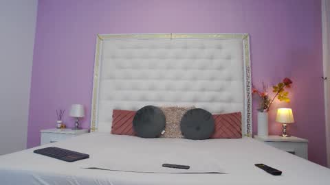 Lena Paul online show from 01.07.26