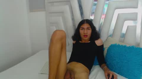 Snapshot of _lexx1e chatting on 12.17.24 _lexx1e online show from 12.17.24