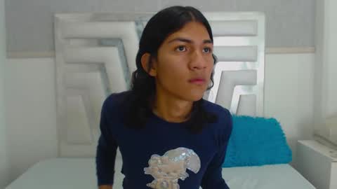 Snapshot of _lexx1e chatting on 12.18.24 _lexx1e online show from 12.18.24