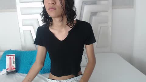 Snapshot of _lexx1e chatting on 12.28.24 _lexx1e online show from 12.28.24