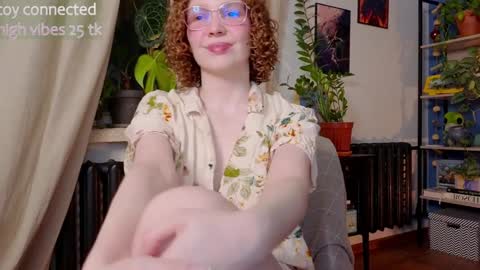 Salome   Lovense always on from 5 tk   My content and your custom requests  online show from 02.01.25
