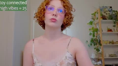 Salome   Lovense always on from 5 tk   My content and your custom requests  online show from 09.12.25