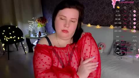 Snapshot of _lillit chatting on 01.20.25 Lily online show from 01.20.25