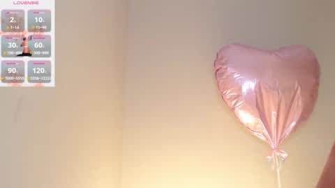 Snapshot of _little_misss chatting on 01.26.25 Mila online show from 01.26.25