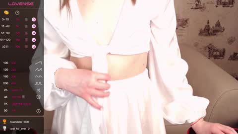  My name is lina Lush is activePrivate is Open online show from 02.21.25