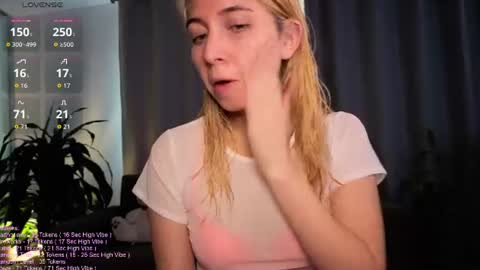 Snapshot of _littlesammy chatting on 06.14.26 Sammy online show from 06.14.26