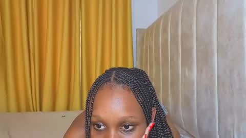 Littlevenus online show from 11.25.25