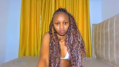 Littlevenus online show from 02.02.26