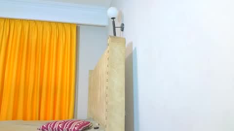 Littlevenus online show from 04.14.26