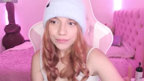 Sofia 3 online show from 12.18.25