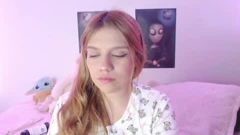 Sofia 3 online show from 05.26.26