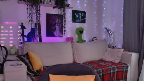 Lolly online show from 02.04.26