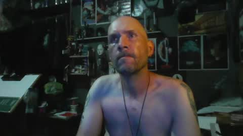Snapshot of _longfellow chatting on 06.25.26 That guy online show from 06.25.26