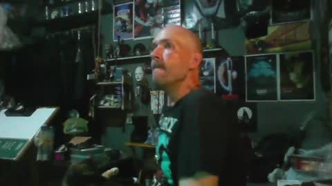Snapshot of _longfellow chatting on 06.27.26 That guy online show from 06.27.26