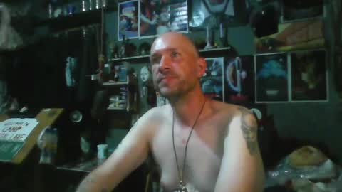 Snapshot of _longfellow chatting on 07.12.26 That guy online show from 07.12.26
