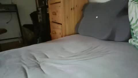 _longsword_123 online show from 04.17.26