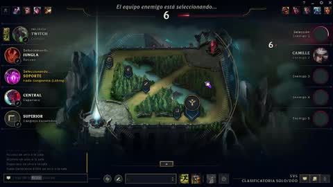 Queen.  Help me reach 100 thumbs up  online show from 11.19.25