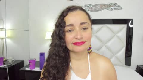 Snapshot of _luna__sweet_ chatting on 01.29.25 luna sweet online show from 01.29.25