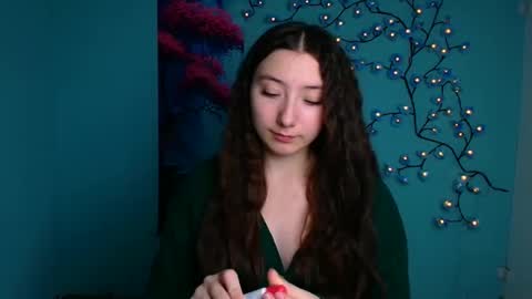 Luna online show from 10.12.25