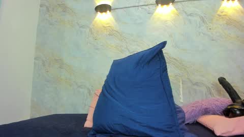 Maddy online show from 02.10.25