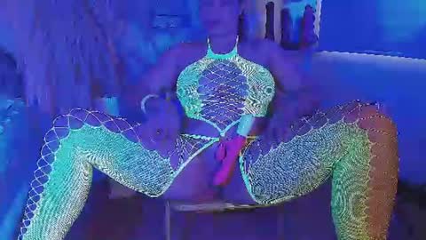 Snapshot of _malikaa_ chatting on 06.12.26 malka online show from 06.12.26