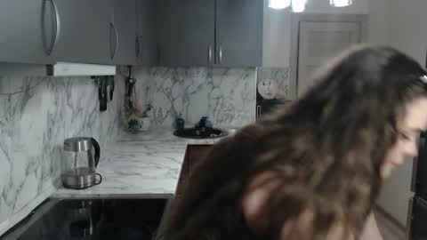 Kate online show from 01.28.25