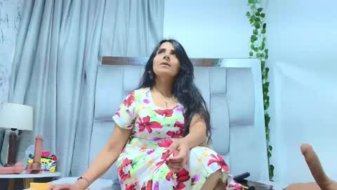 Snapshot of _marcela__ chatting on 10.15.25 _marcela__ online show from 10.15.25