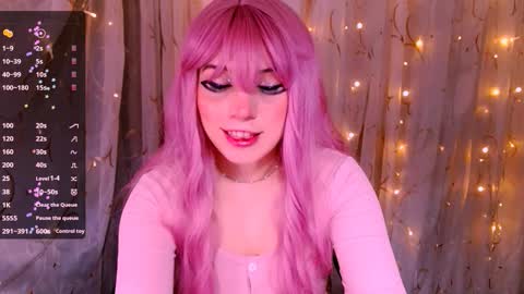 Kira online show from 09.23.25