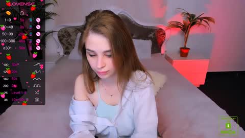 Eva  online show from 01.17.25