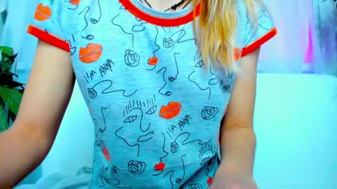 Scarlett online show from 01.25.25