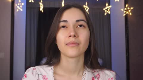  Gwen  online show from 12.22.24