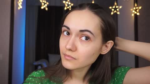  Gwen  online show from 01.11.25