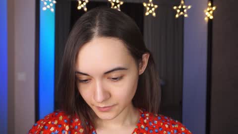  Gwen  online show from 01.17.25