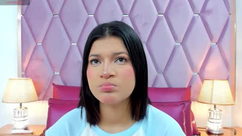 Nahayo  online show from 12.18.25