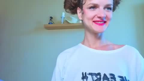 Sophia online show from 06.25.26