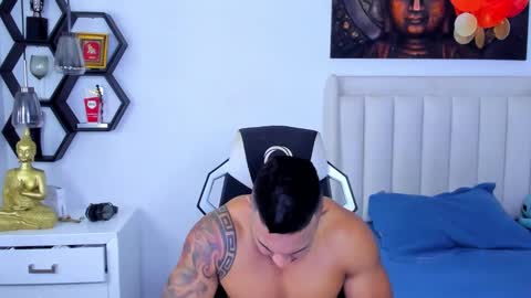 _matthew_santos_ online show from 11.07.25