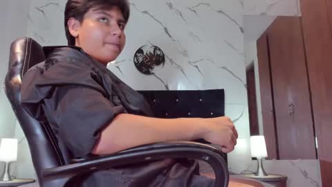 _maximo_1 online show from 05.06.26
