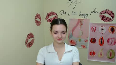 Snapshot of _megasta chatting on 01.07.25 Susie online show from 01.07.25