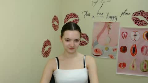 Snapshot of _megasta chatting on 01.11.25 Susie online show from 01.11.25