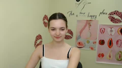 Snapshot of _megasta chatting on 01.11.25 Susie online show from 01.11.25