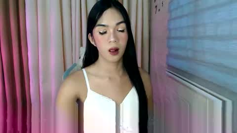 Melly online show from 01.11.26