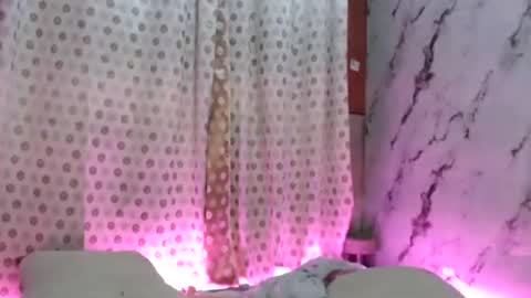 Melly online show from 07.05.26