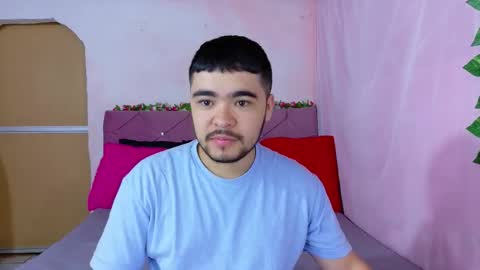  Mia y Mike  online show from 09.09.25