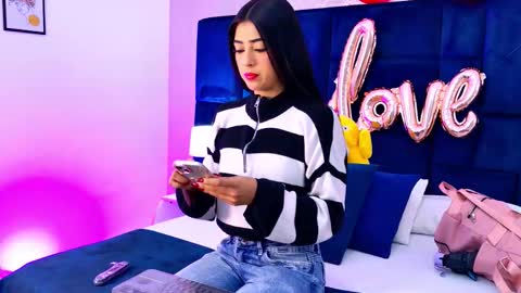 Mia Monroe online show from 02.10.26